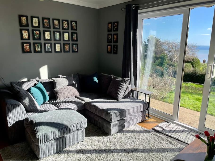 Stunning Charmouth Property With Bay Views! Bagian luar foto