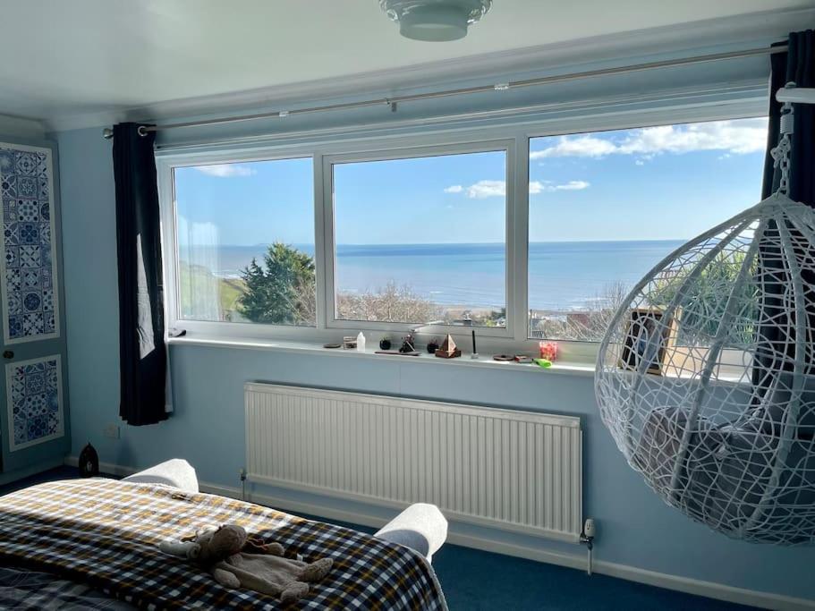 Stunning Charmouth Property With Bay Views! Bagian luar foto